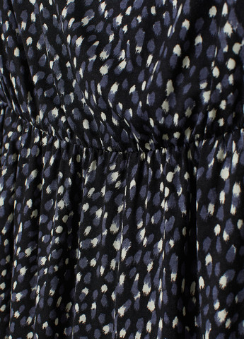 Комбінезон H&M комбінезон-шорти абстрактний чорний кежуал віскоза
