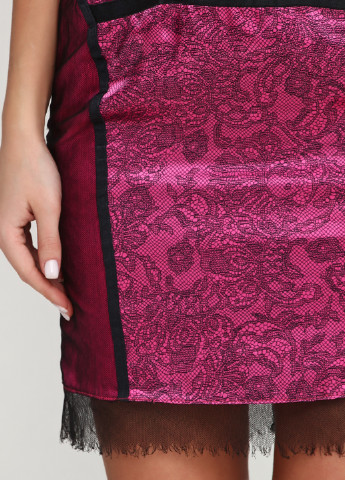 Розовое коктейльное платье Elisabetta Franchi однотонное