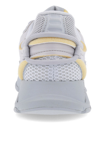 Серые демисезонные кроссовки Lacoste L003 NEO