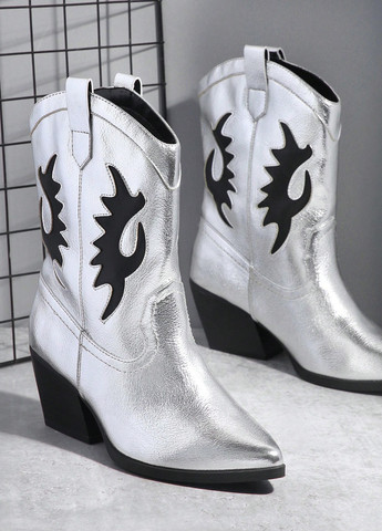 Серебристые осенние полусапоги SHEIN