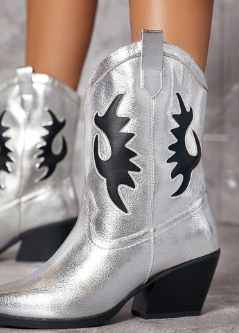 Серебристые осенние полусапоги SHEIN