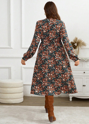 Темно-зеленое праздничный, кэжуал платье а-силуэт SHEIN с цветочным принтом