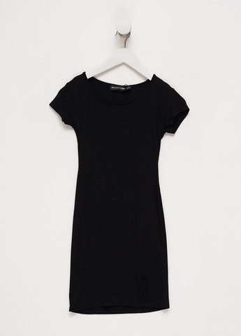 Черное кэжуал платье платье-футболка PrettyLittleThing однотонное