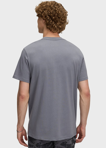 Сіра футболка Under Armour