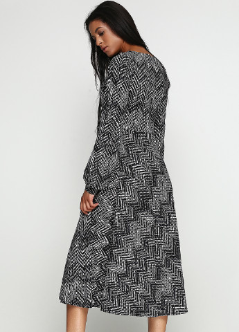 Темно-серое кэжуал платье Jhiva с геометрическим узором