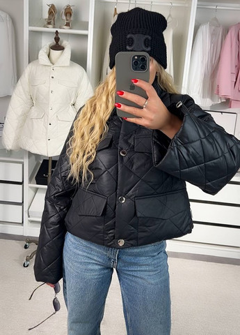 Черная демисезонная куртка No Brand