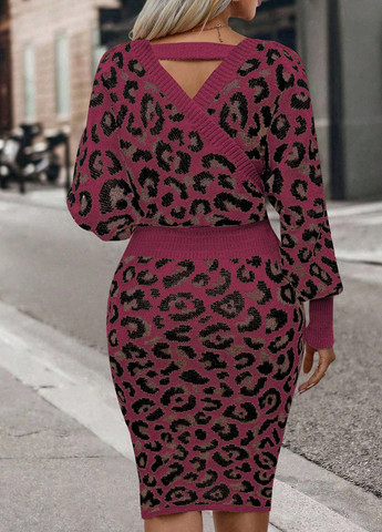 Темно-розовое праздничный, кэжуал платье на запах, футляр, платье-свитер SHEIN леопардовый