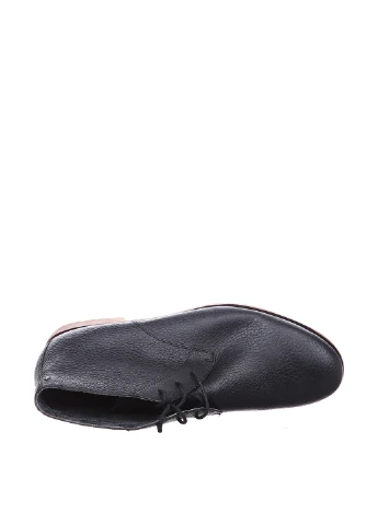Черные осенние ботинки дезерты Rockport