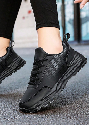 Чорні Осінні кросівки SHEIN