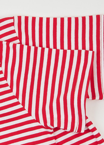 Красная летняя футболка ArDoMi