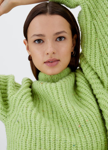 Салатовий демісезонний светр Stradivarius