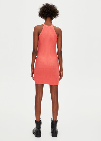 Коралловое кэжуал платье Pull & Bear однотонное