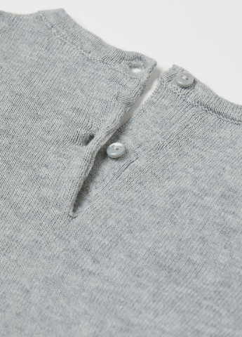 Серое платье H&M (304063827)