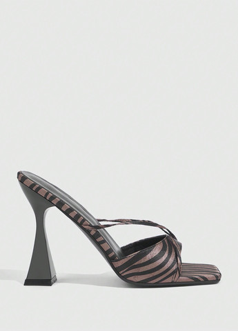 Бронзовые босоножки SHEIN