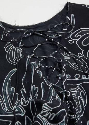 Чорна кежуал сукня H&M з малюнком