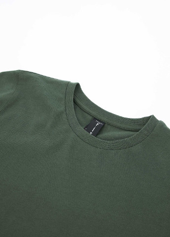 Оливковий (хакі) літній комплект(футболка, шорти) DeFacto
