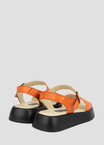 Кэжуал сандалии vm villomi на ремешке