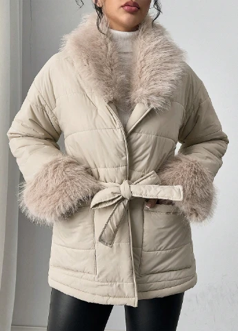 Бежева демісезонна куртка SHEIN