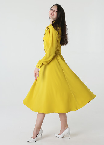 Желтое деловое платье клеш Matkovska Design однотонное