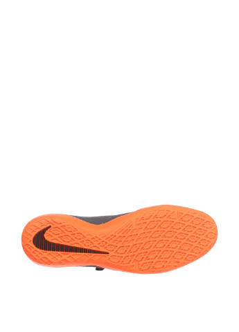 Серые всесезонные кроссовки Nike