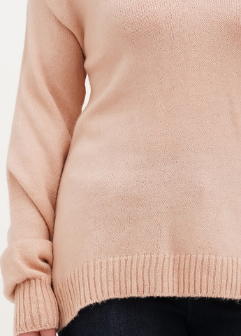 Пудровый демисезонный пуловер пуловер Vicolo