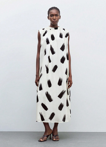 Молочна кежуал сукня а-силует SHEIN з абстрактним візерунком