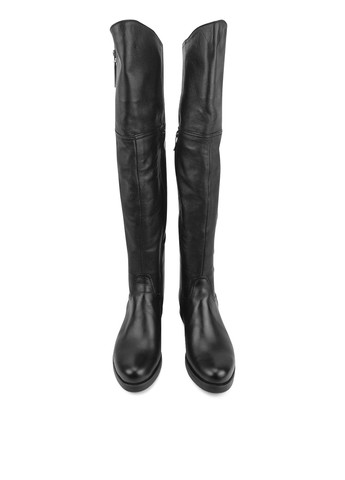 Черные осенние ботфорты Alromaro с молнией