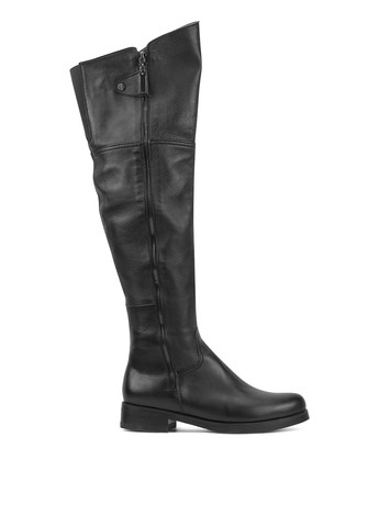 Черные осенние ботфорты Alromaro с молнией