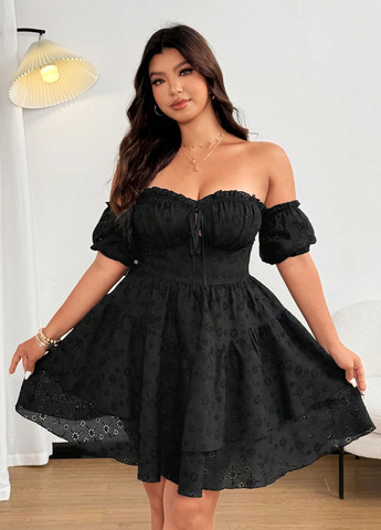 Черное коктейльное, вечернее платье с открытыми плечами, бэби долл SHEIN однотонное