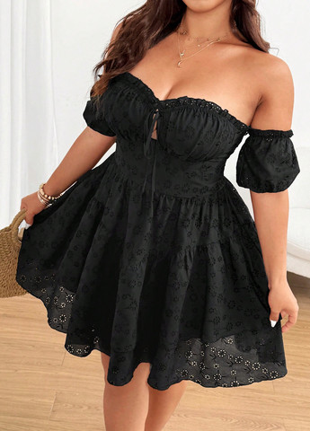 Черное коктейльное, вечернее платье с открытыми плечами, бэби долл SHEIN однотонное