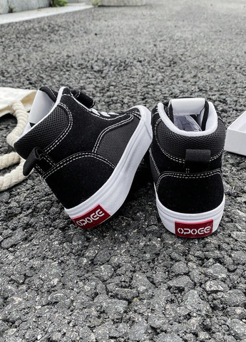 Чорні кеди SHEIN