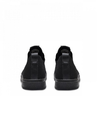 Черные демисезонные кроссовки мужские 21501 No Brand