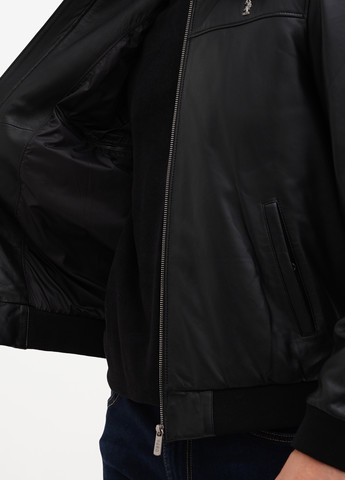 Черная демисезонная куртка кожаная U.S. Polo Assn.