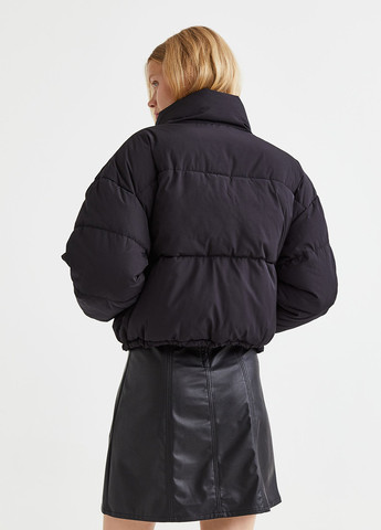Чорна демісезонна куртка H&M