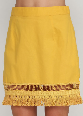Желтая кэжуал однотонная юбка Boohoo а-силуэта (трапеция)