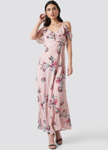 Розовое кэжуал платье на запах Rut & Circle с цветочным принтом