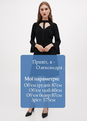 Черное кэжуал платье Sassofono однотонное