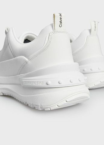 Белые демисезонные кроссовки Calvin Klein Jeans