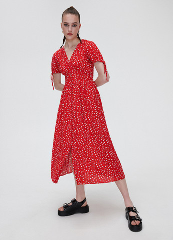 Червона кежуал сукня Cropp з квітковим принтом