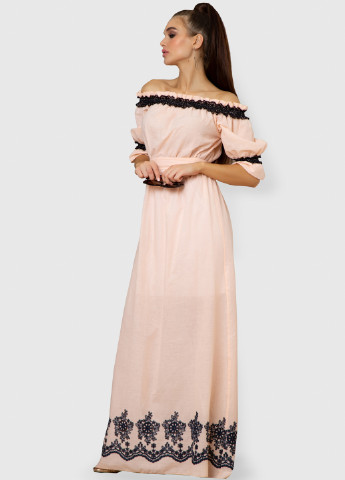 Персиковое кэжуал платье с открытыми плечами ST-Seventeen однотонное