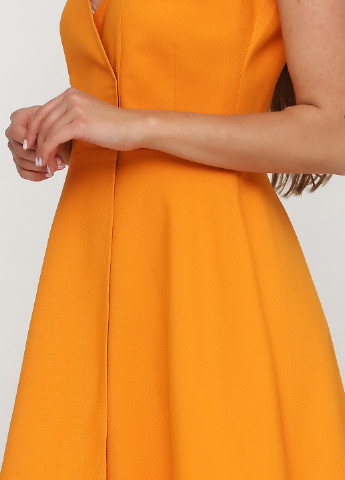 Оранжевое кэжуал платье на запах Kristina Mamedova однотонное