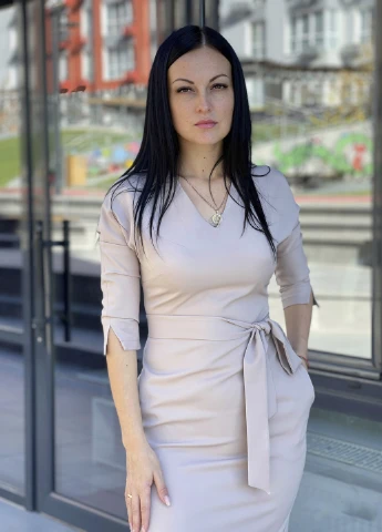 Бежевое кэжуал платье Inedit однотонное