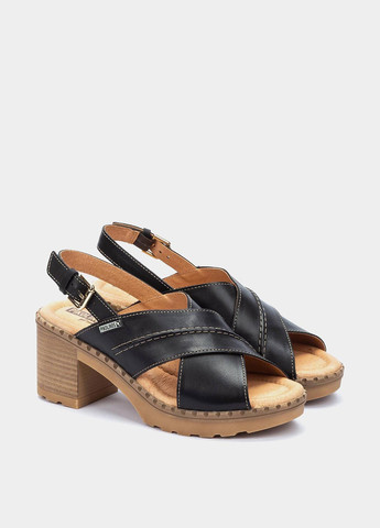 Черные босоножки Pikolinos с ремешком