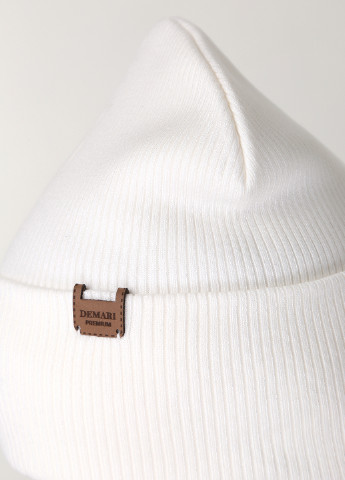 Тепла зимова жіноча кашемірова шапка з відворотом без підкладки 500081 DeMari Венди біні однотонна біла кежуал кашемір
