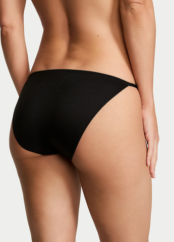 Черный демисезонный комплект (бюстгальтер, трусики) Victoria's Secret