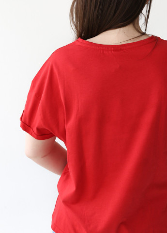 Червона всесезон футболка жіноча червона тонка з широким принтом з коротким рукавом MDG Свободная