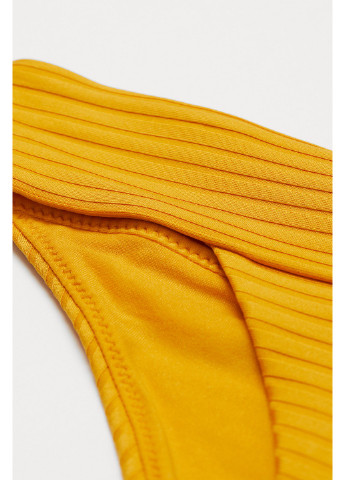 Желтые купальные плавки однотонные H&M