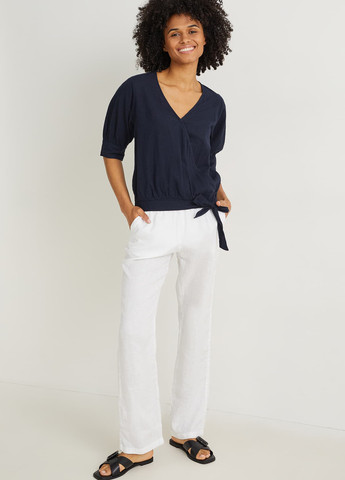 Тёмно-синяя блуза с баской C&A