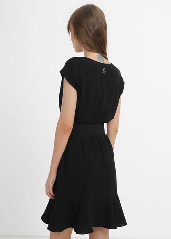 Чорна кежуал сукня Armani Exchange однотонна