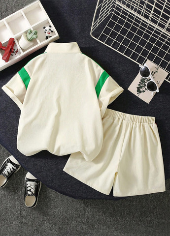 Молочный летний костюм (футболка, шорты) с шортами SHEIN